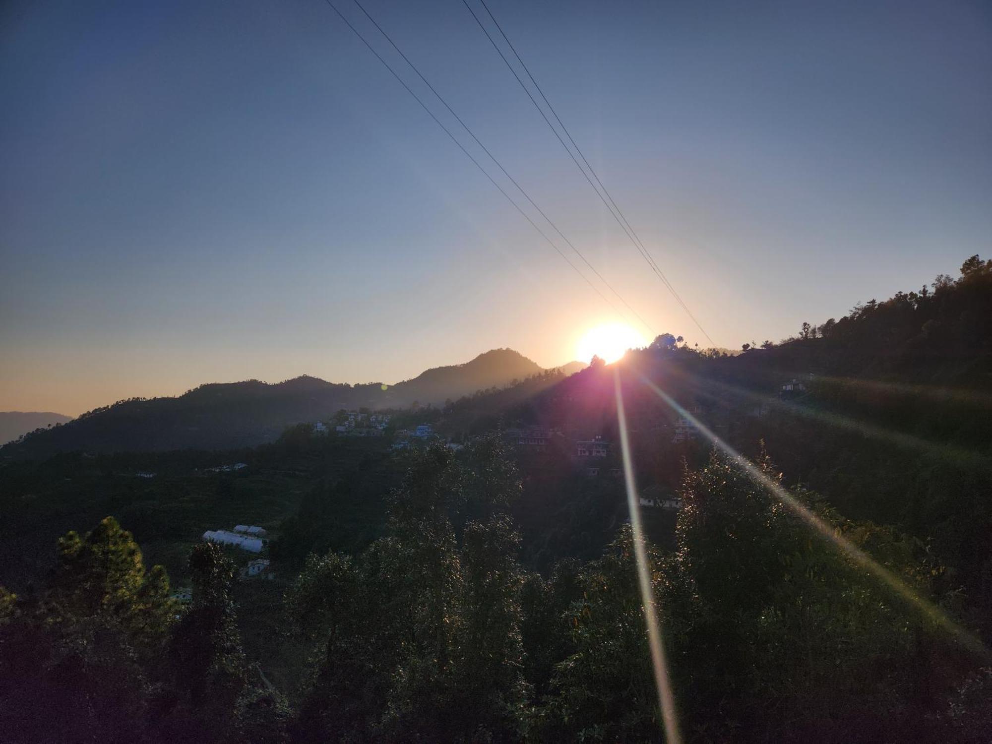 Mountain Golden Ray Mukteshwar Exterior foto