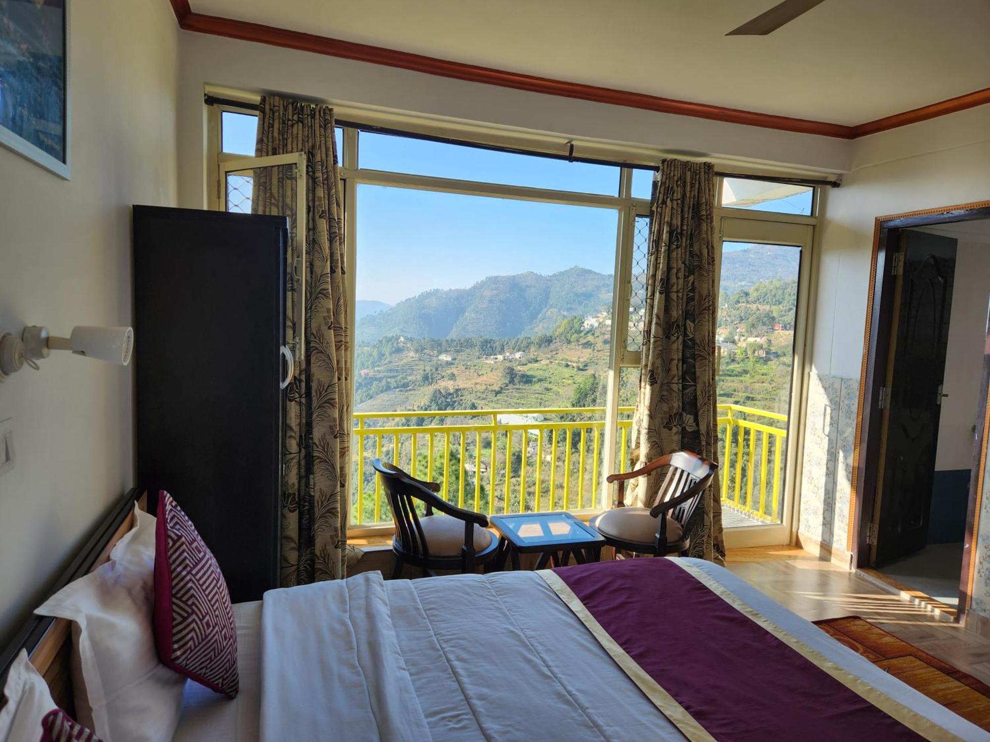 Mountain Golden Ray Mukteshwar Exterior foto
