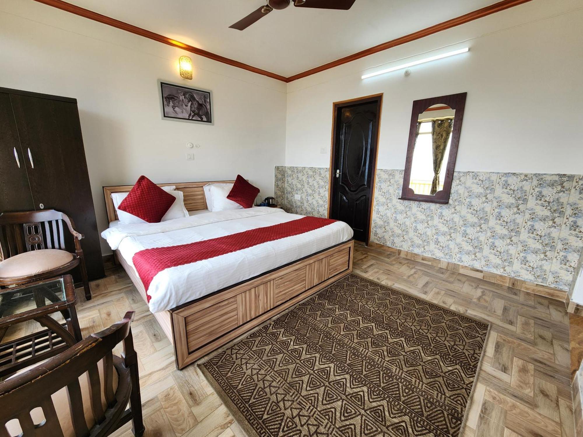 Mountain Golden Ray Mukteshwar Exterior foto