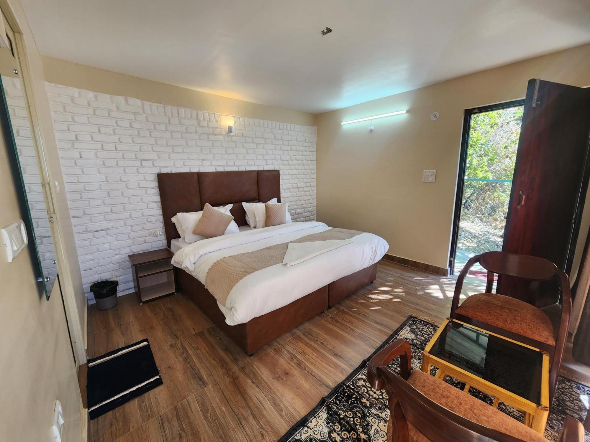 Mountain Golden Ray Mukteshwar Exterior foto